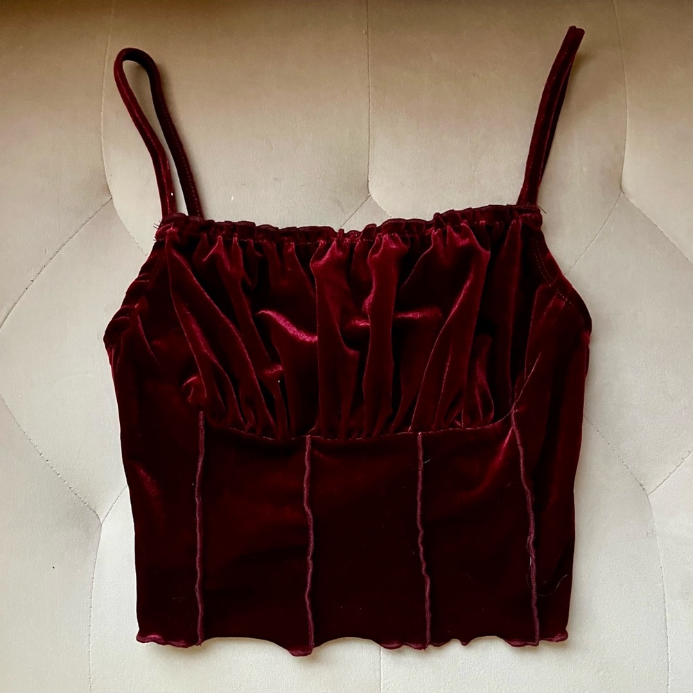 medium red velvet top